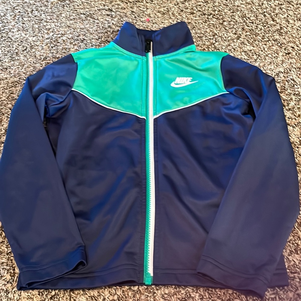 Boys 7 nike jacket